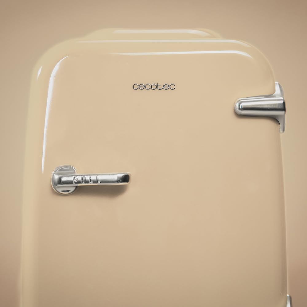 Cecotec Mini Nevera Bolero MiniCooling Río White 4L. Funcionamiento 12V-220V, Compatible coche y caravanas, Función enfriamiento y calentamiento, Rango temperatura 5-65º, Transporte fácil